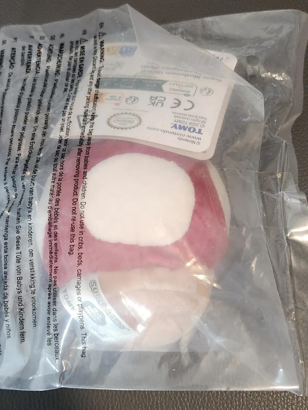 Club Mocchi Mocchi Super Mario Mushroom Plush Clip On Keychain